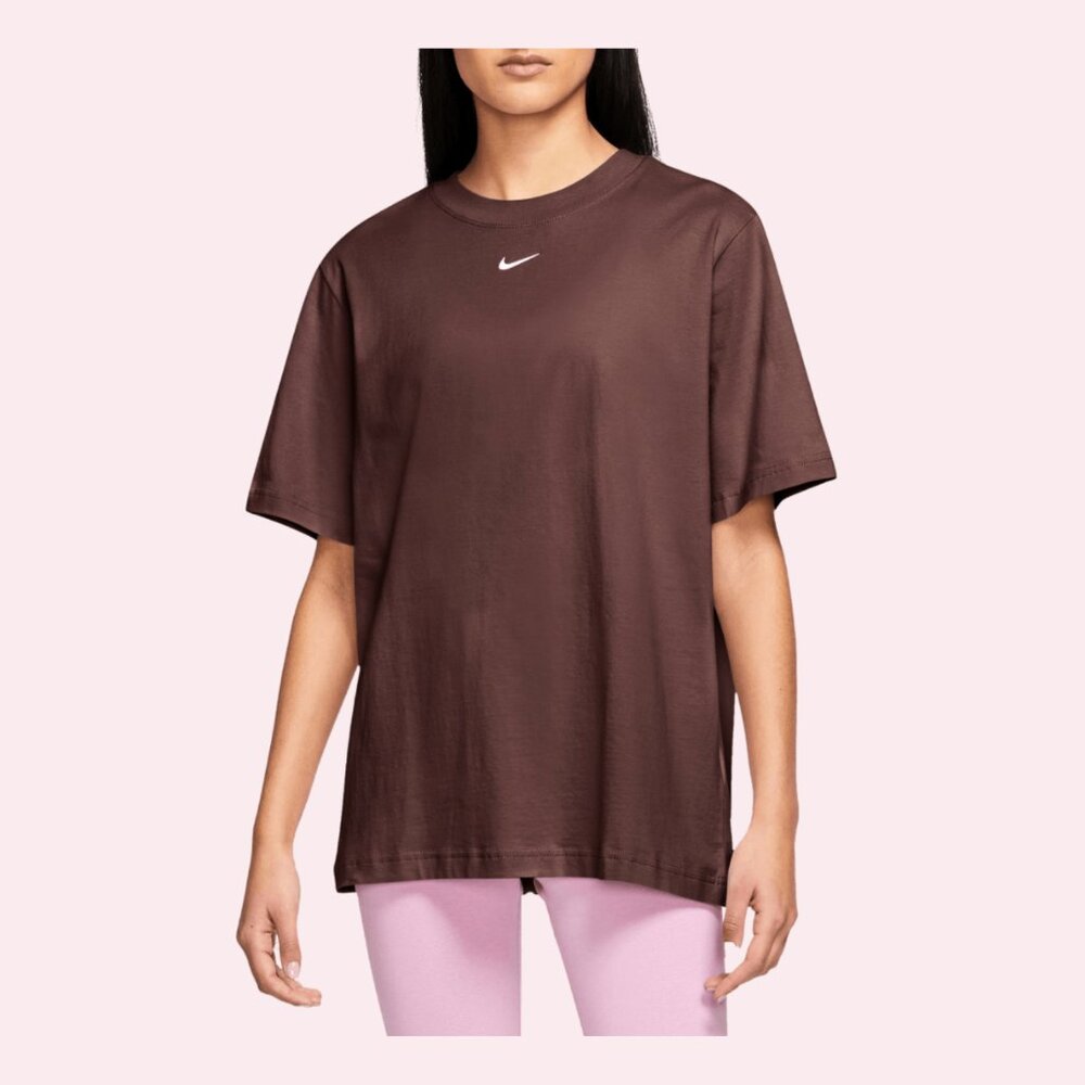 Nike The Nike Tee Loose Fit Size Small